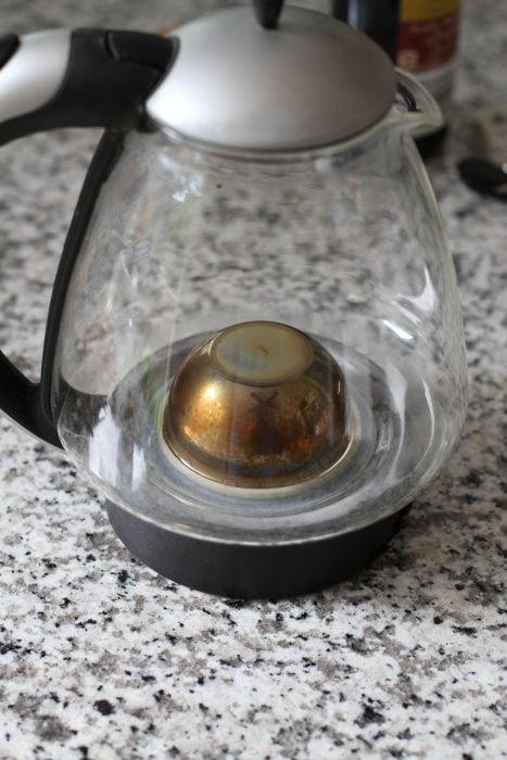Tea kettle has nothing to hide - CNET