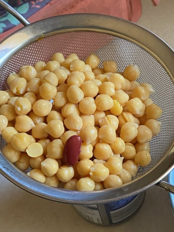 strainer of kidney beans.