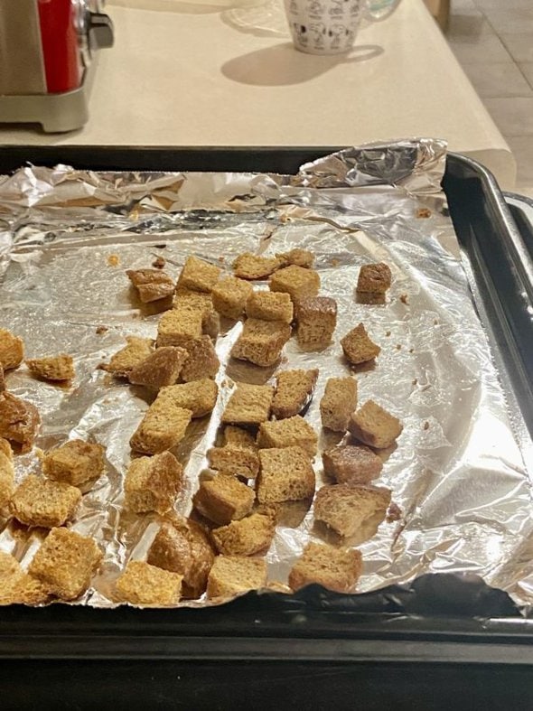 croutons.